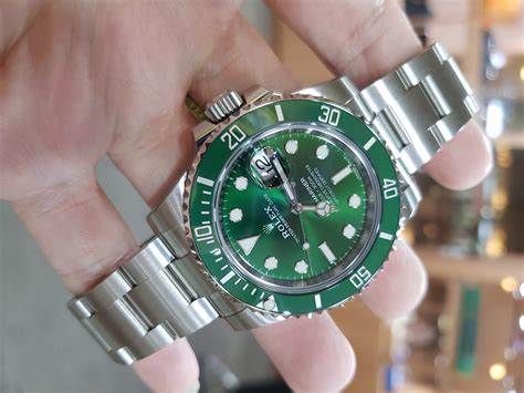 rolex submariner 2014 green